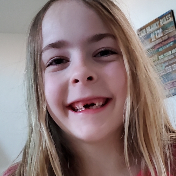 Meet your Posher, lyndsi - Picture 5 of 7